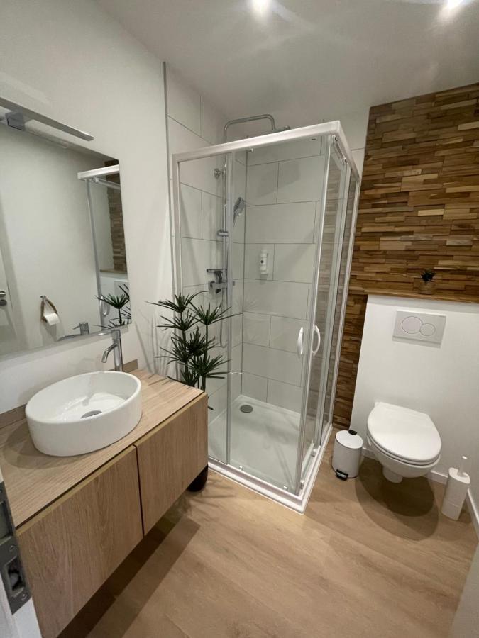 Sejour Detente - Appart'Hotel N 1 Avec Jaccuzi, Piscine Et Petit-Dejeuner Chouzelot Extérieur photo