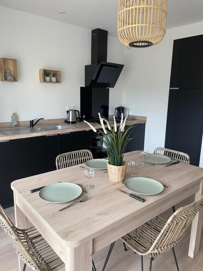 Sejour Detente - Appart'Hotel N 1 Avec Jaccuzi, Piscine Et Petit-Dejeuner Chouzelot Extérieur photo
