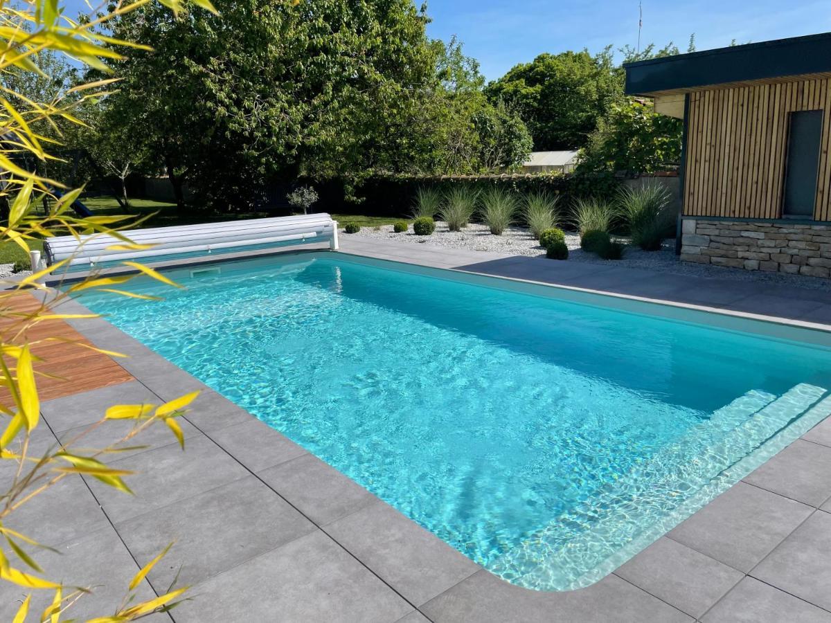 Sejour Detente - Appart'Hotel N 1 Avec Jaccuzi, Piscine Et Petit-Dejeuner Chouzelot Extérieur photo