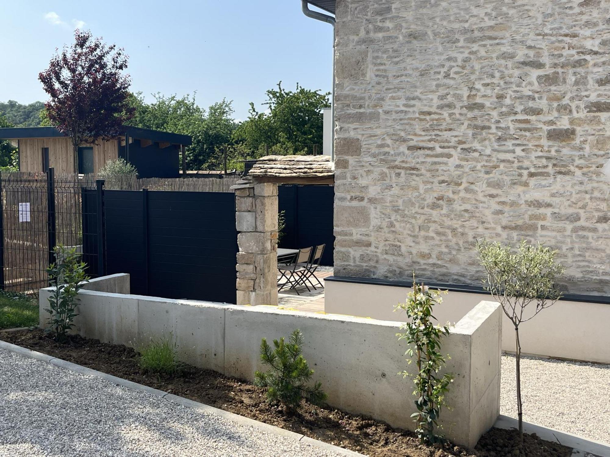 Sejour Detente - Appart'Hotel N 1 Avec Jaccuzi, Piscine Et Petit-Dejeuner Chouzelot Extérieur photo